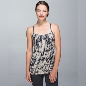 Lululemon - Power Y Tank *Luon